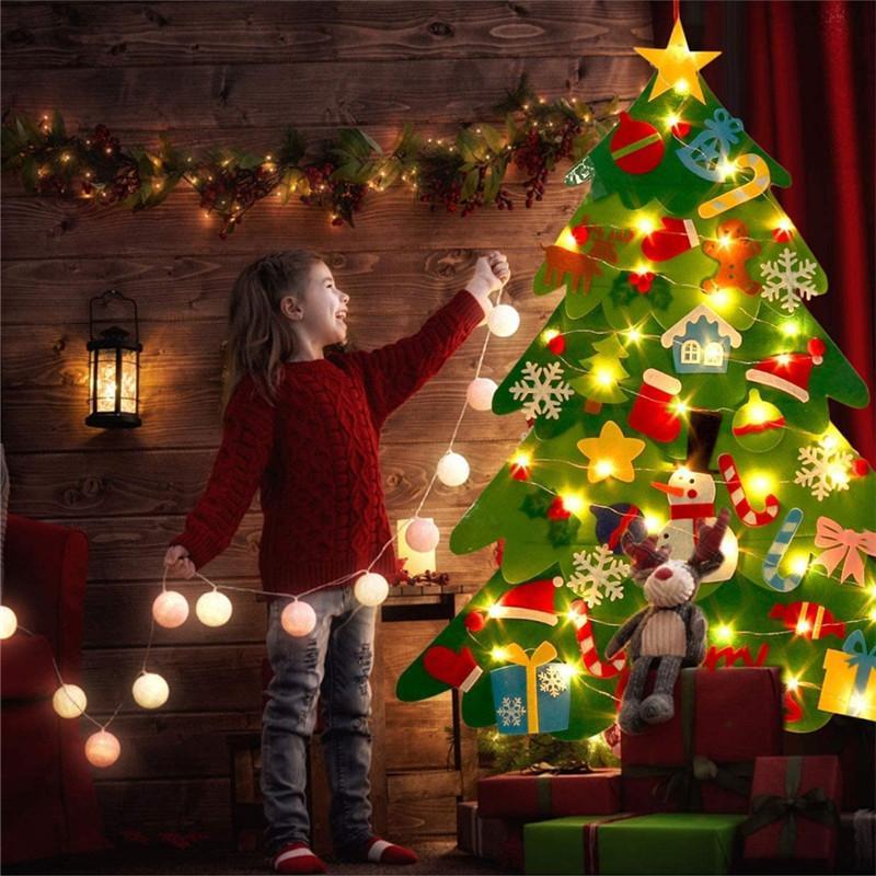 Albero di Natale in feltro fai da te per bambini