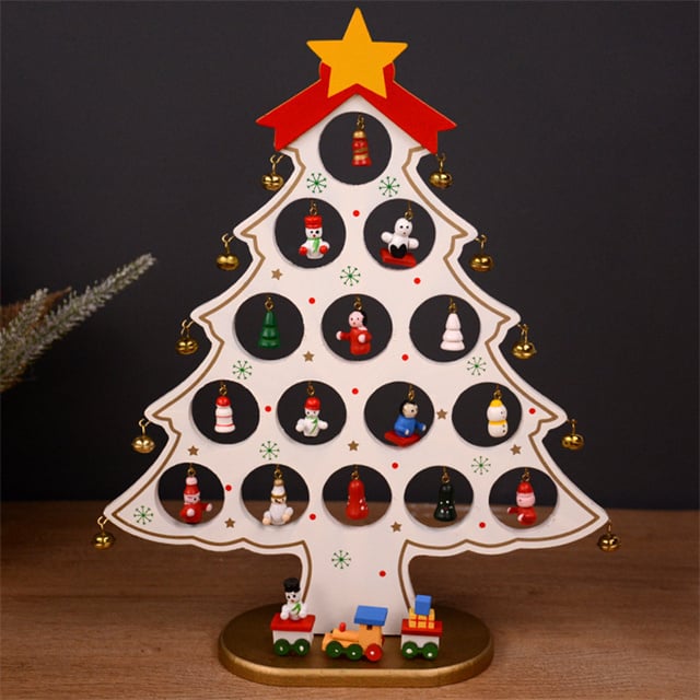Albero di Natale in legno fai da te