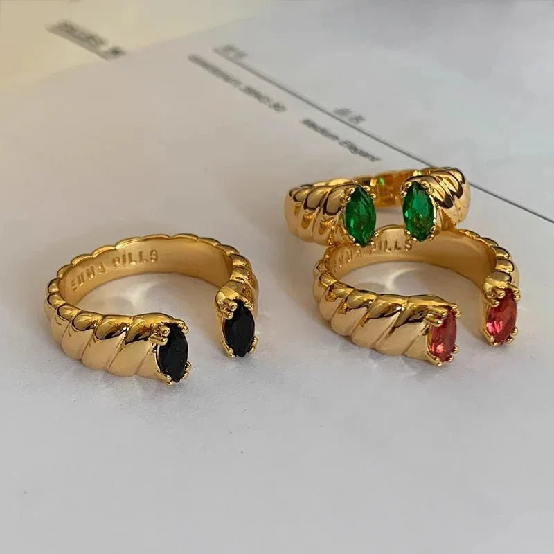 Anello doppio con zirconi avvolgente