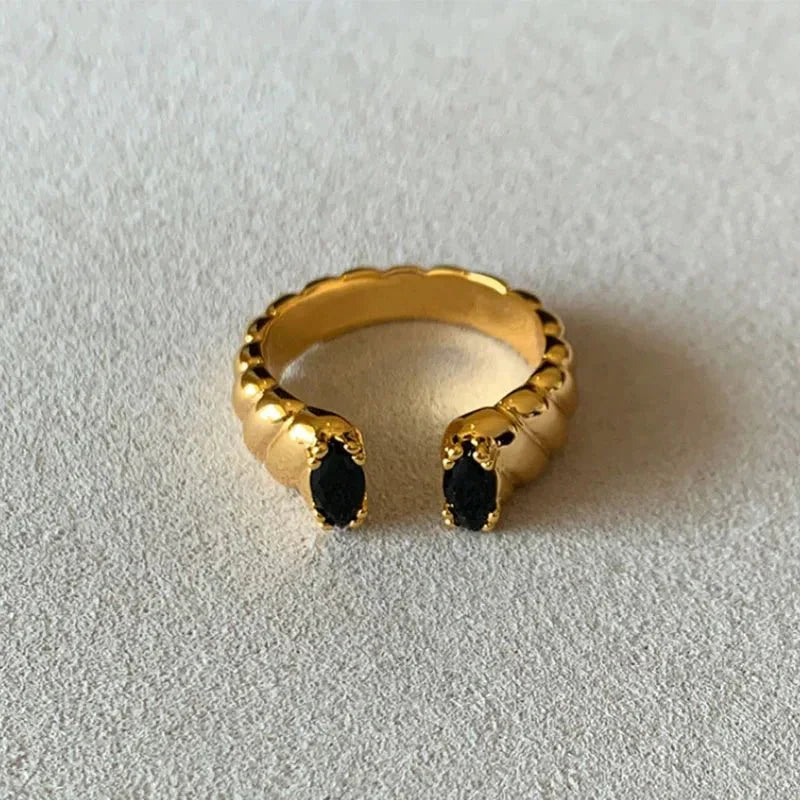 Anello doppio con zirconi avvolgente