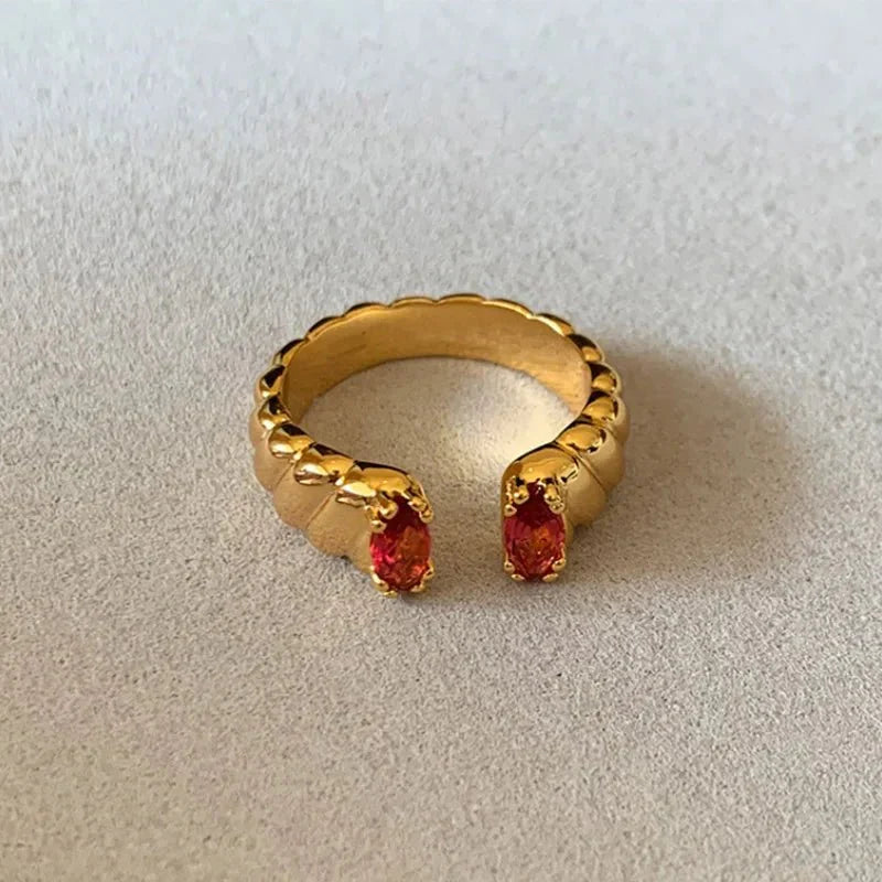Anello doppio con zirconi avvolgente