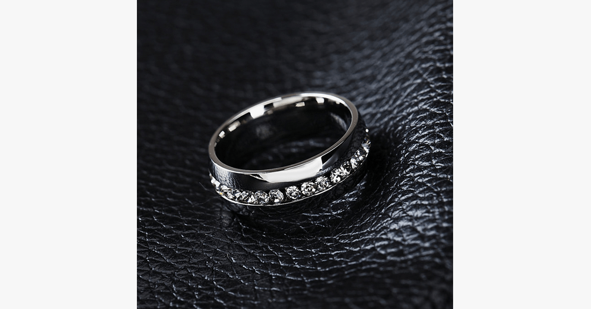 Anello eternity in acciaio inossidabile