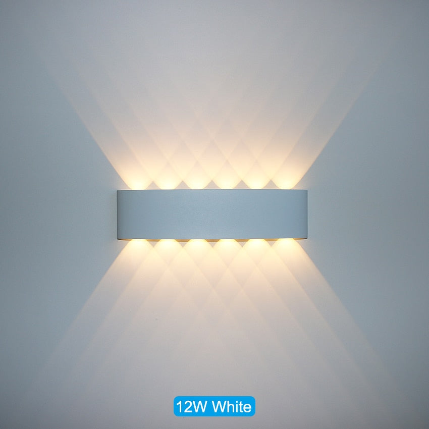 Applique LED da parete per esterni e interni