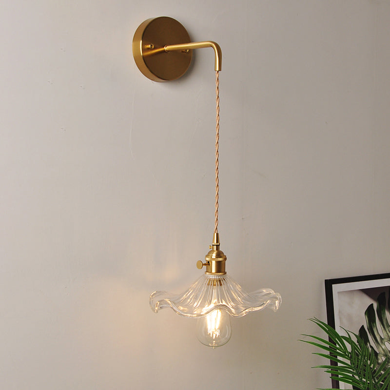 Applique da parete industriale 1 luce con paralume in vetro trasparente per comodino