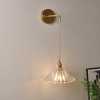 Applique da parete industriale 1 luce con paralume in vetro trasparente per comodino