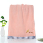 Asciugamano in cotone con eleganti righe