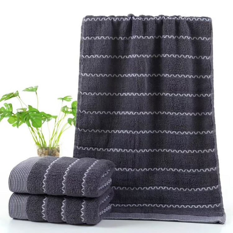 Asciugamano in cotone con eleganti righe