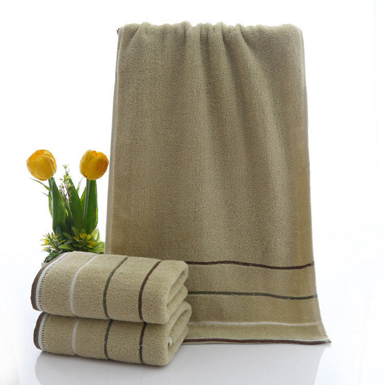 Asciugamano in cotone con eleganti righe