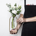 Base elegante per composizioni floreali di stile