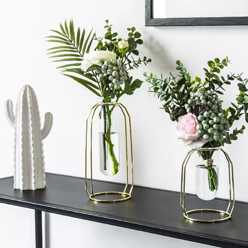 Base elegante per composizioni floreali di stile