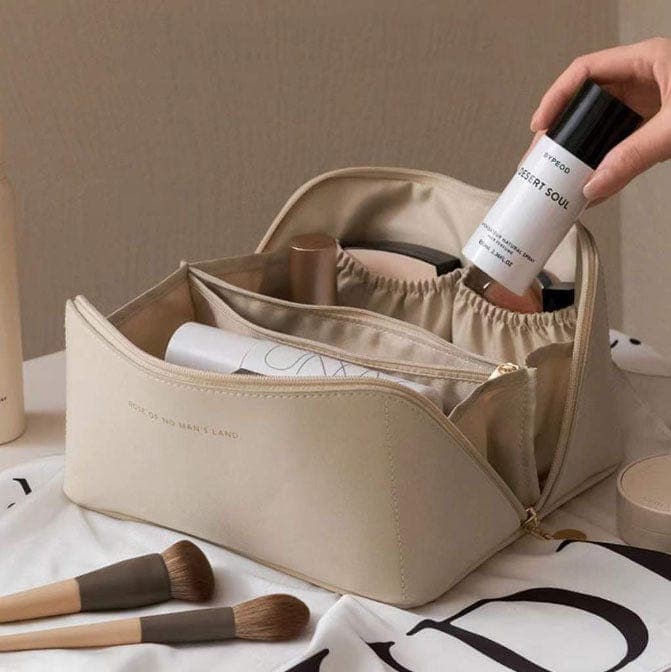 Beauty case BellaPack con apertura larga, impermeabile e scomparti regolabili