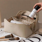 Beauty case BellaPack con apertura larga, impermeabile e scomparti regolabili