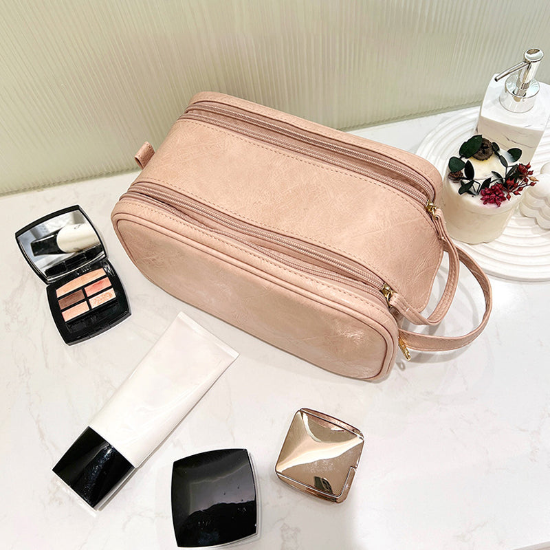 Beauty case da viaggio capiente con scomparti