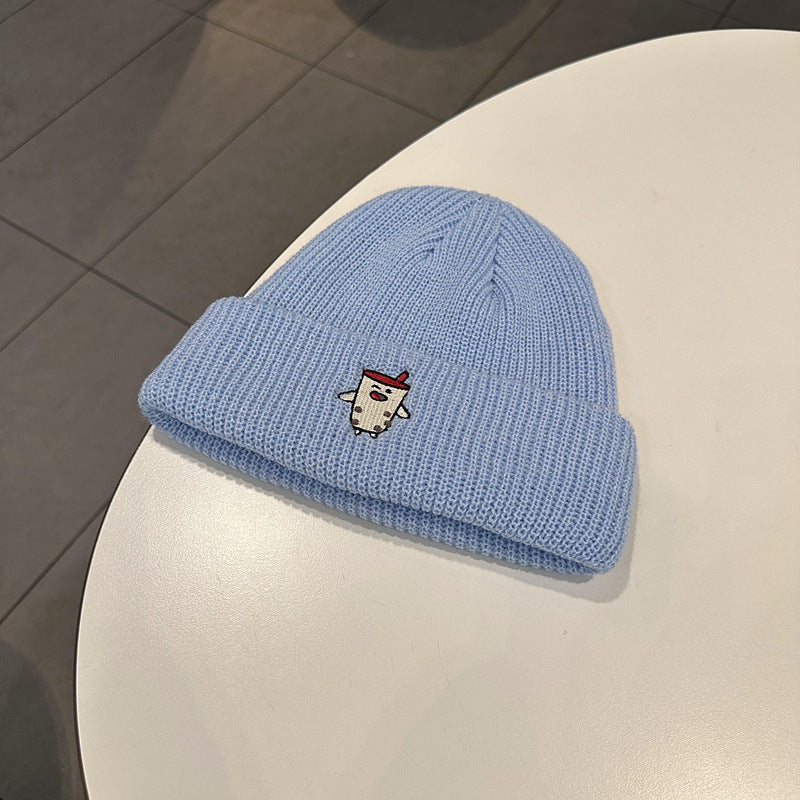 Berretto a maglia con ricamo