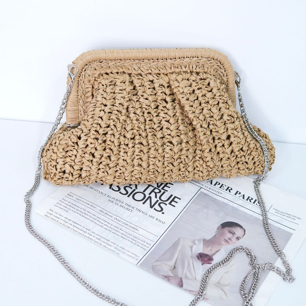 Borsa a spalla artigianale in materiali naturali
