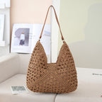 Borsa a spalla artigianale in materiali naturali