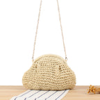 Borsa a spalla in fibre naturali intrecciate a mano con catena decorativa