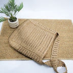 Borsa a spalla in materiali naturali