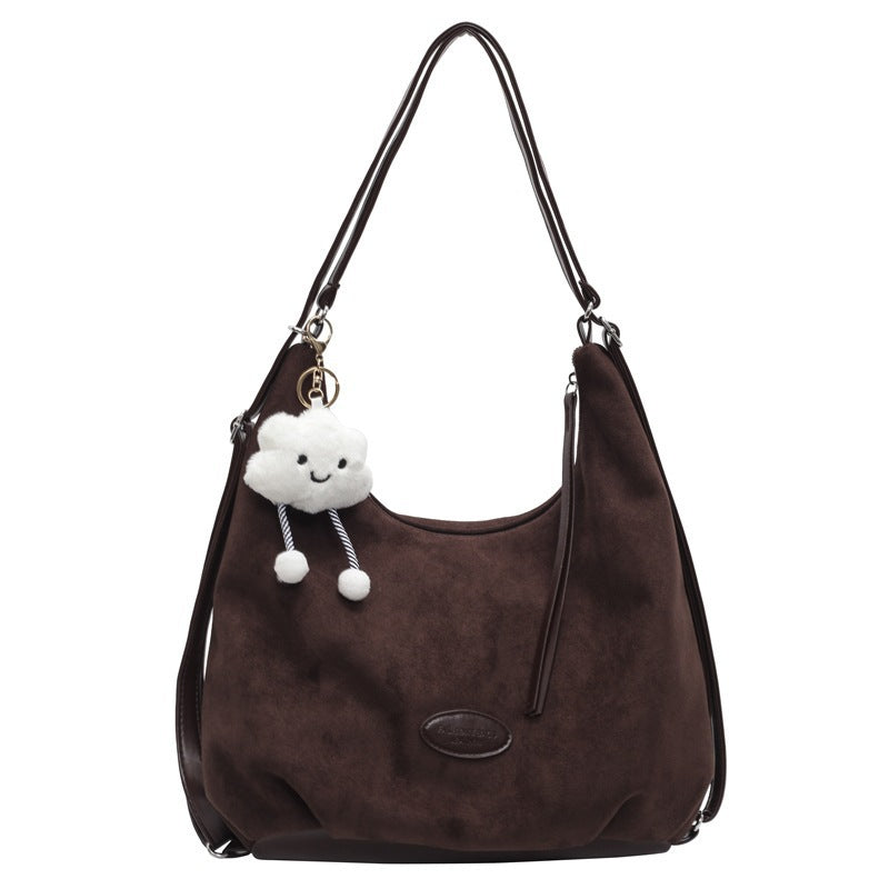 Borsa a spalla slouchy in morbida pelle scamosciata