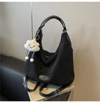 Borsa a spalla slouchy in morbida pelle scamosciata