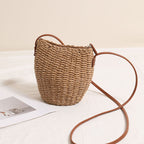 Borsa a tracolla artigianale in materiale naturale