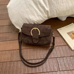 Borsa a tracolla elegante in camoscio