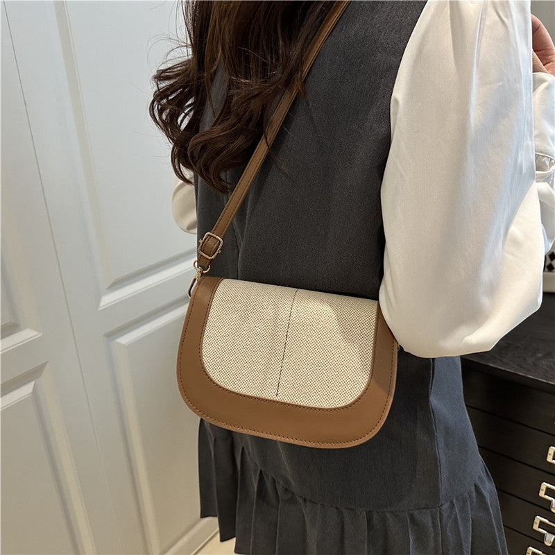 Borsa clutch a tracolla strutturata