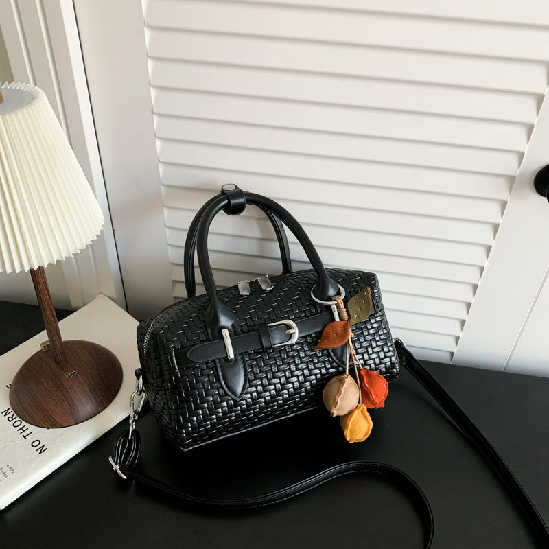 Borsa intrecciata elegante
