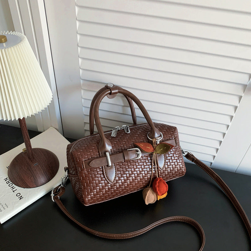 Borsa intrecciata elegante