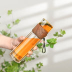 Bottiglia termica con infusore per tè – Vetro e legno – Doppia parete – 500 ml – ClearTherm