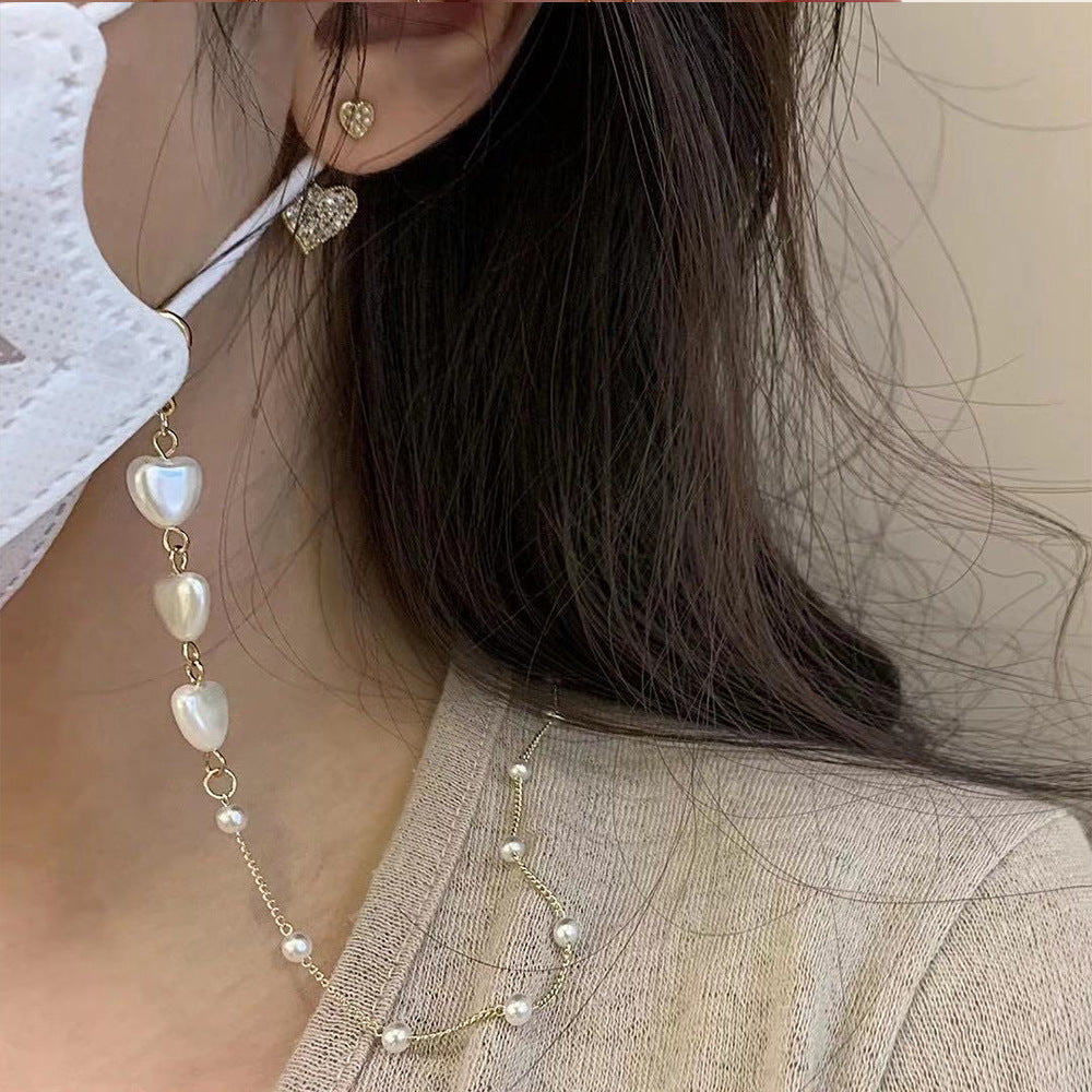 Bracciale con perle a forma di cuore