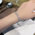 Bracciale tennis regolabile con cristalli baguette