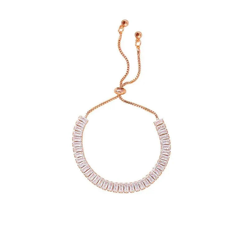 Bracciale tennis regolabile con cristalli baguette