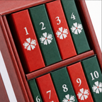 Calendario dell'Avvento natalizio con miniature di libri Storybook