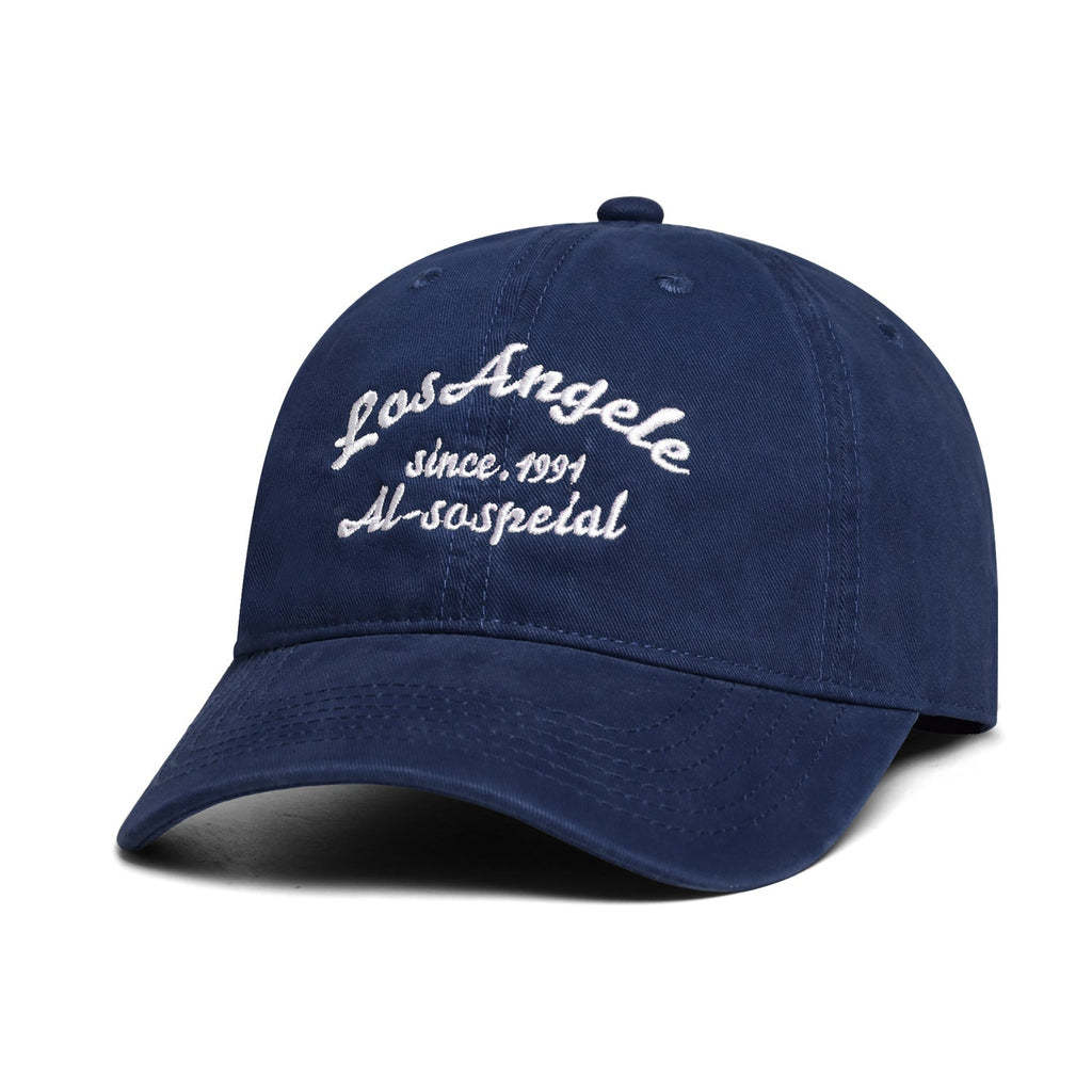 Cappellino donna con ricamo di qualità