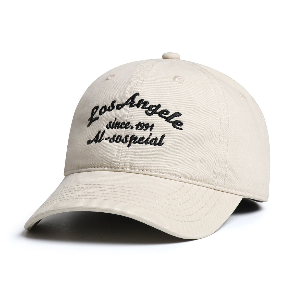 Cappellino donna con ricamo di qualità