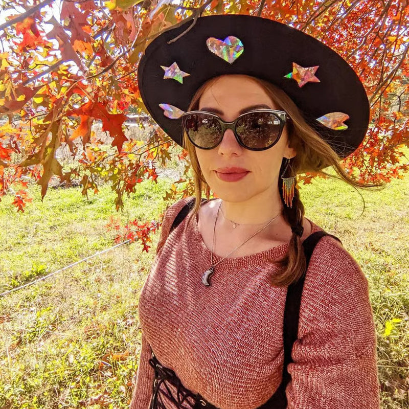 Cappello cowgirl in paglia con prismi arcobaleno