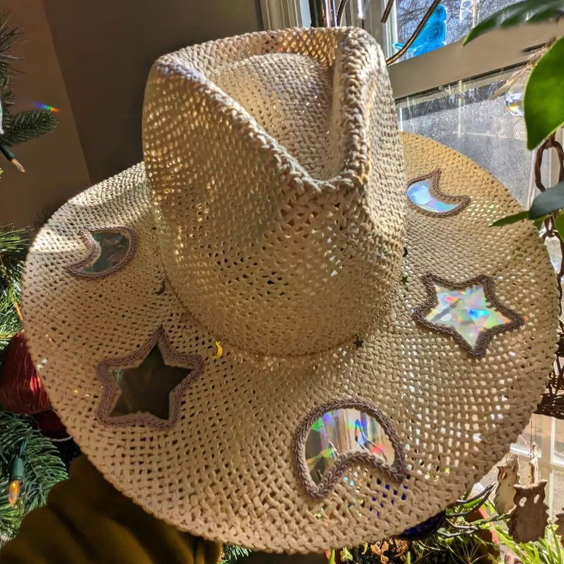 Cappello cowgirl in paglia con prismi arcobaleno