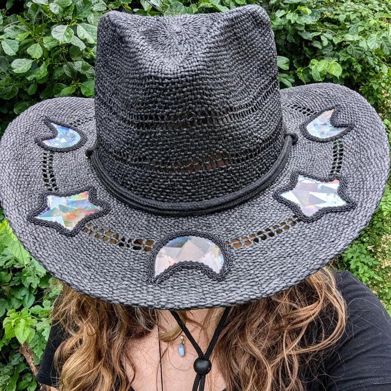 Cappello cowgirl in paglia con prismi arcobaleno