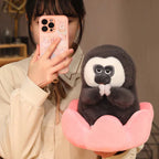 Carys il peluche scimmietta Colobus