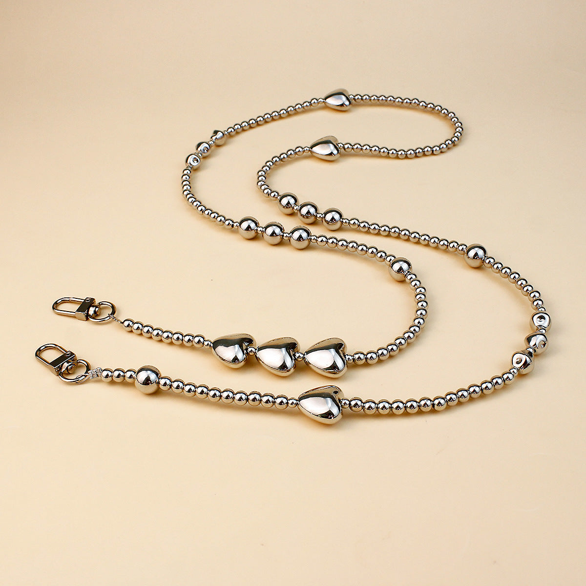 Catena elegante