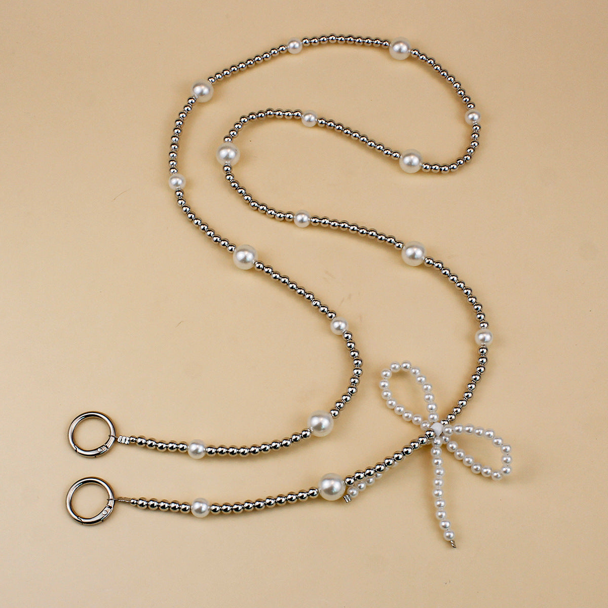 Catena elegante