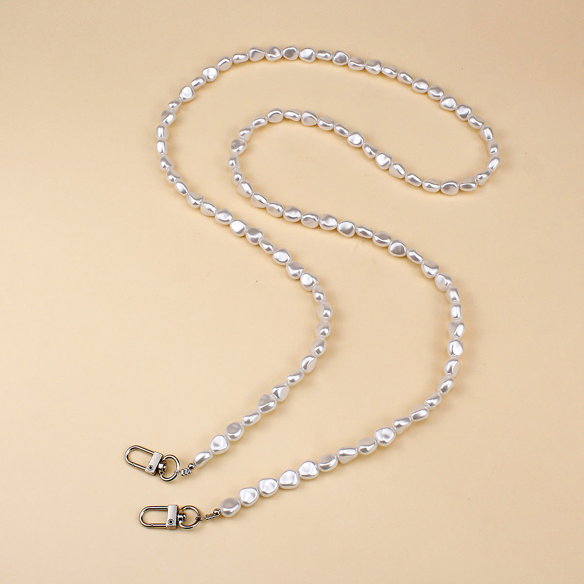 Catena elegante