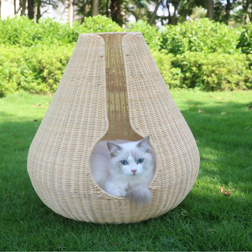 Cesto portaoggetti in rattan dal design elegante