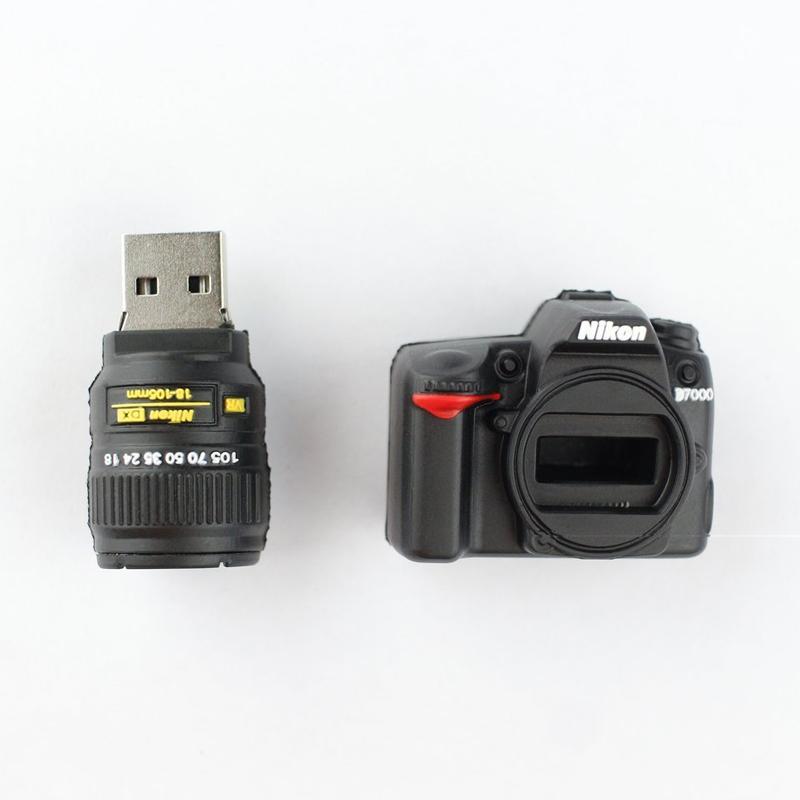 Chiavetta USB a forma di mini fotocamera