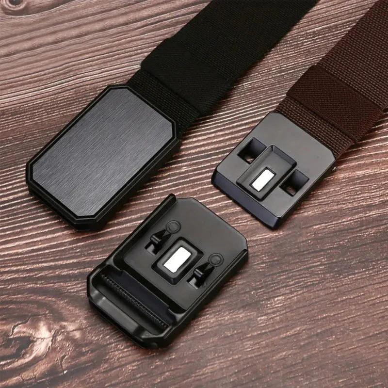 Cintura da uomo con chiusura magnetica