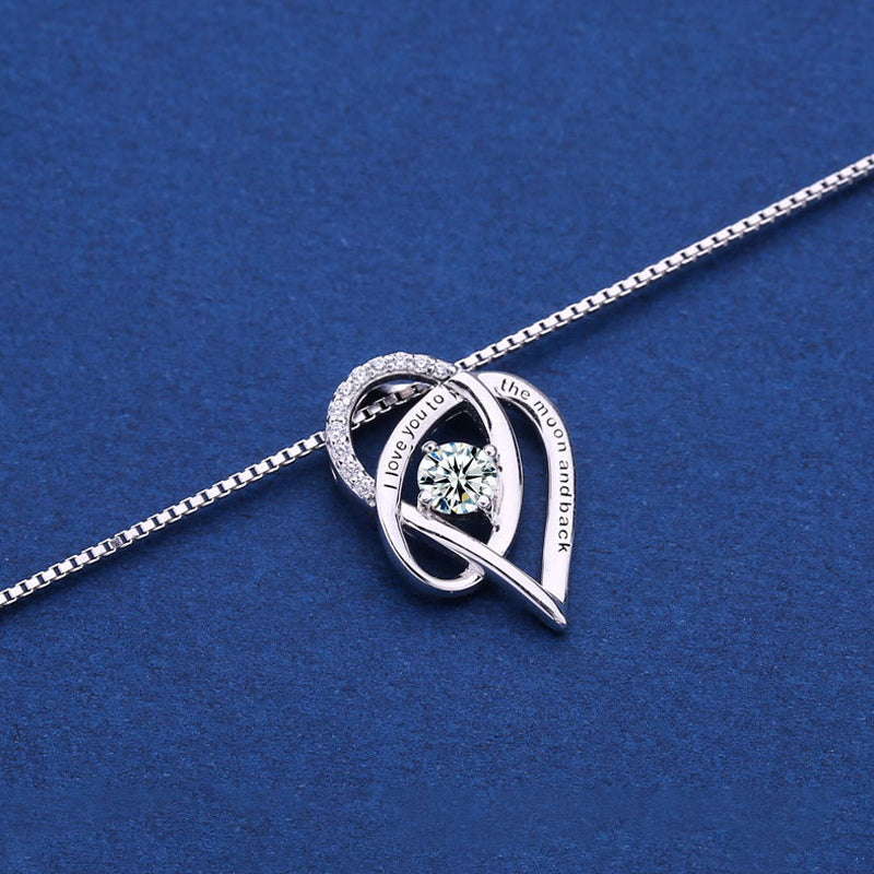Collana con cuore e lettera per la mamma