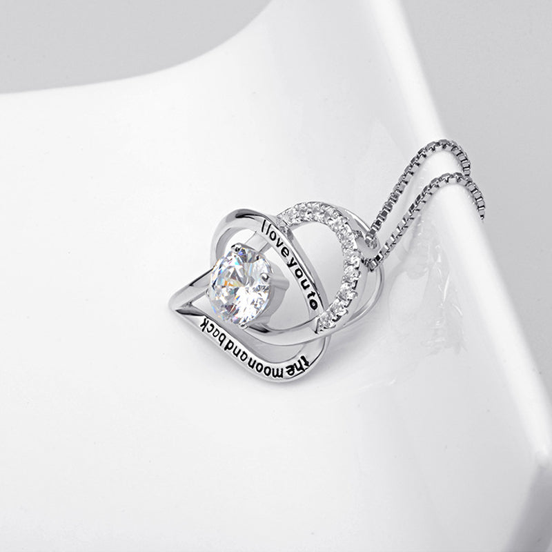 Collana con cuore e lettera per la mamma
