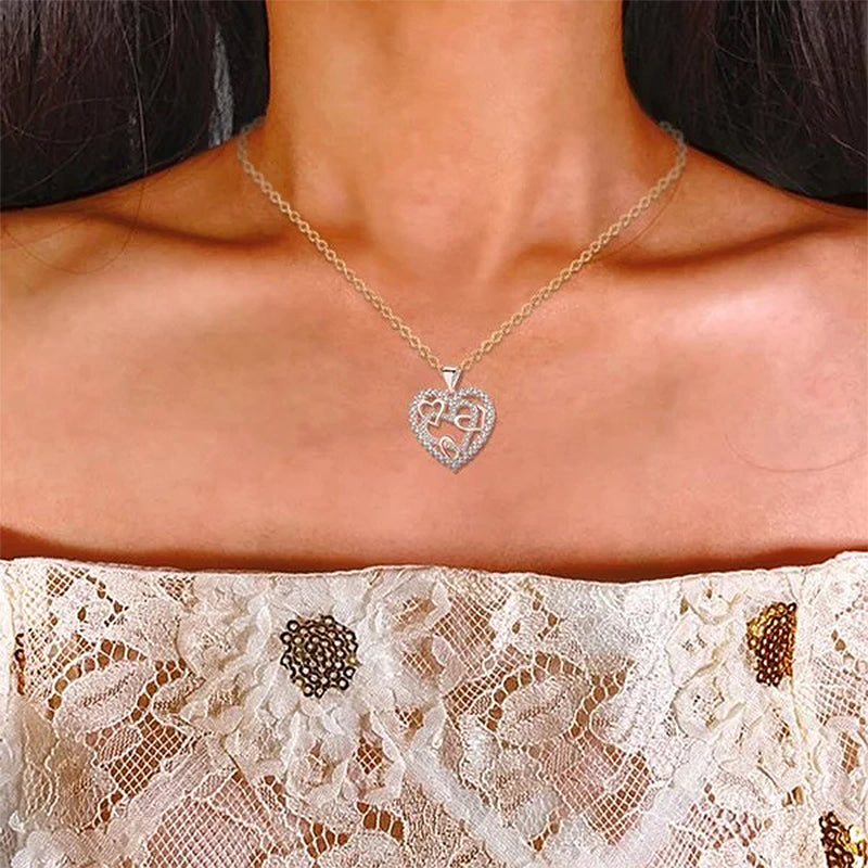 Collana con cuori intrecciati