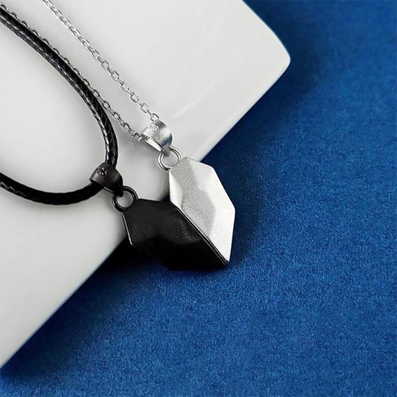 Collana coppia con cuori intrecciati